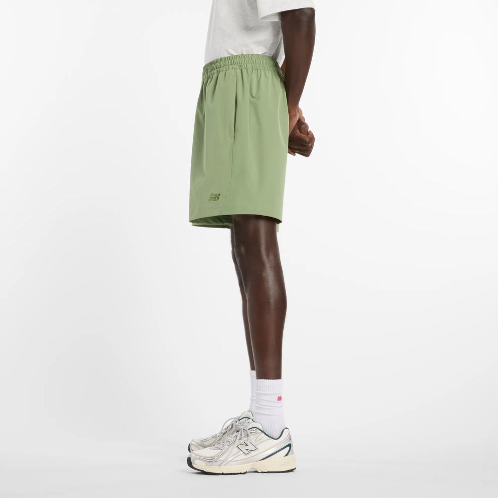 Pánské šortky New Balance MB6174CDAAR - zelené
