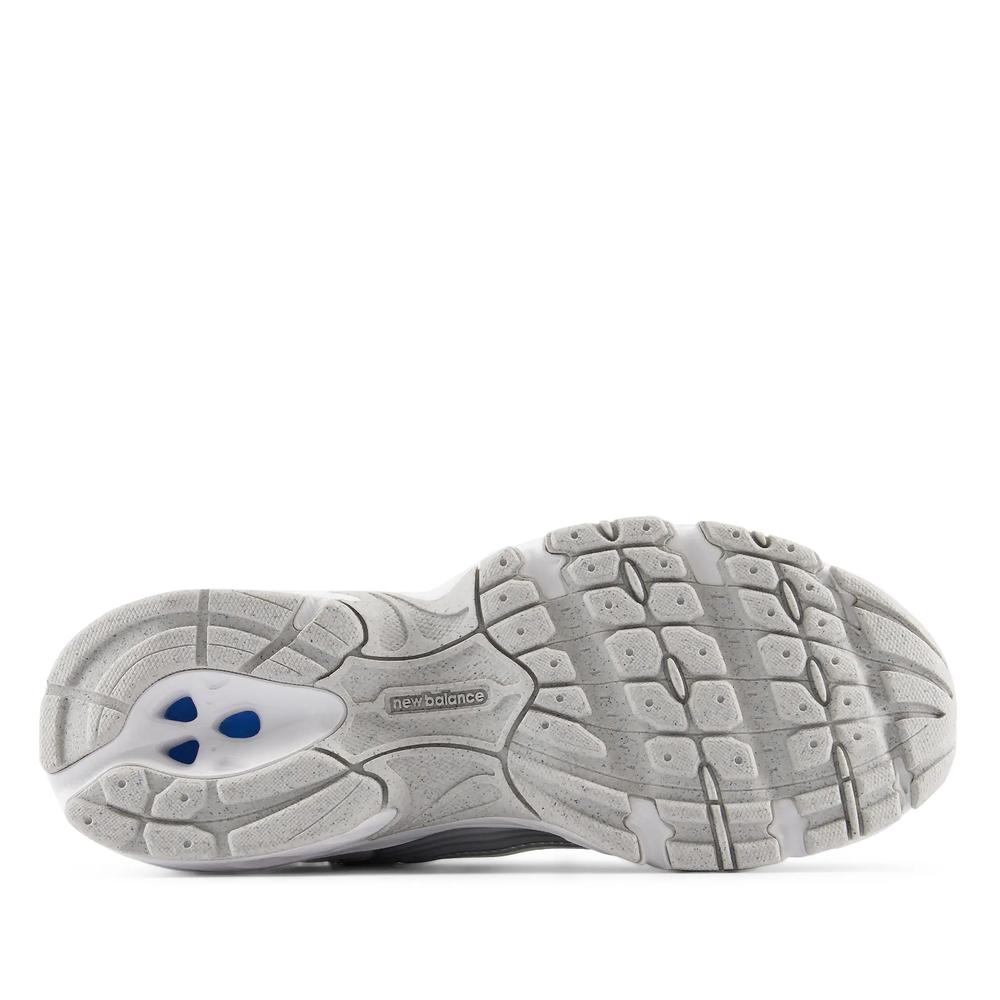 Dětské boty New Balance G5308SR - stříbně