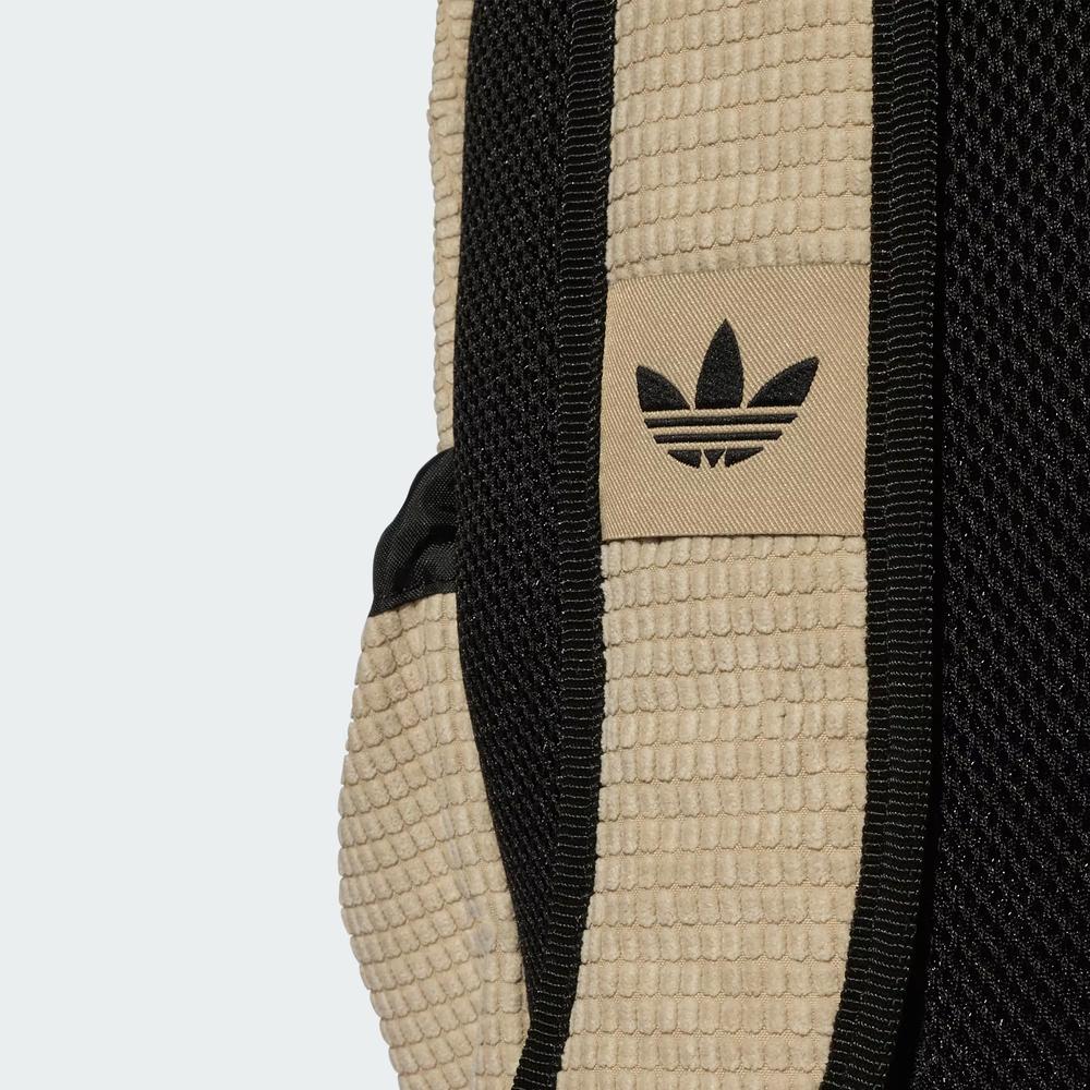 Ruksak adidas Originals Classic JW1186 - béžové