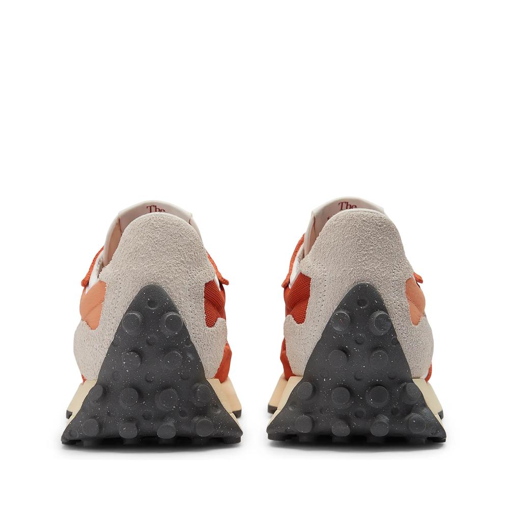 Unisex boty New Balance U327WRH - oranžové