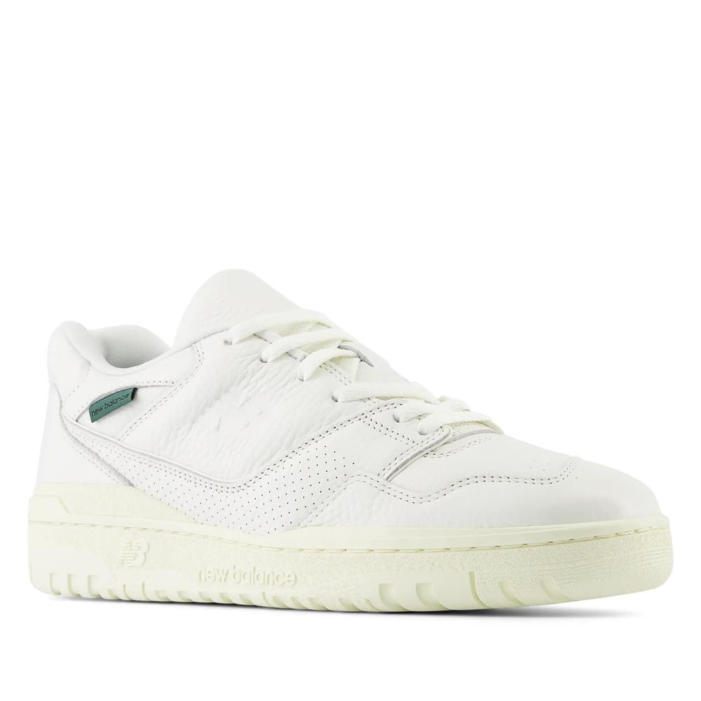 Unisex boty New Balance BB550PWT - bílé