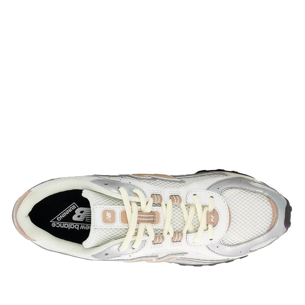 Unisex boty New Balance U204LSWA - stříbně