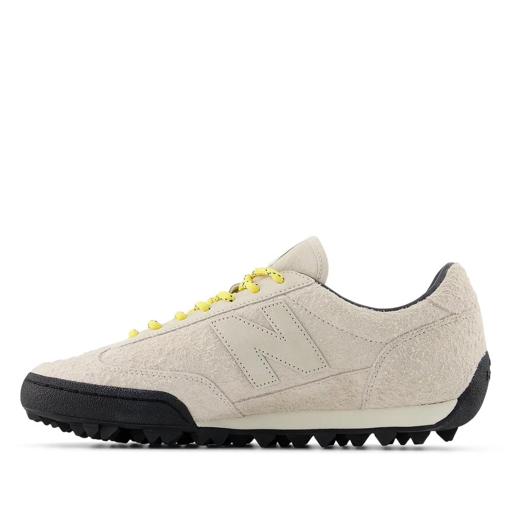 Boty unisex New Balance Gator Run UGTR83J - béžové