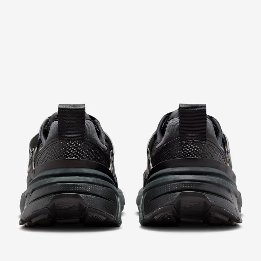 Unisex  boty Nike V2K Run FD0736-001 - černé