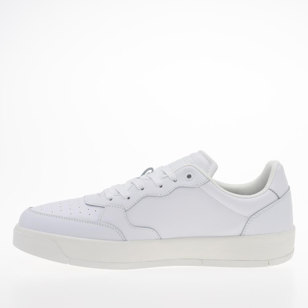 Boty Tommy Jeans Essential Retro Leather Half Cleat EM0EM00899-YBR - bílé