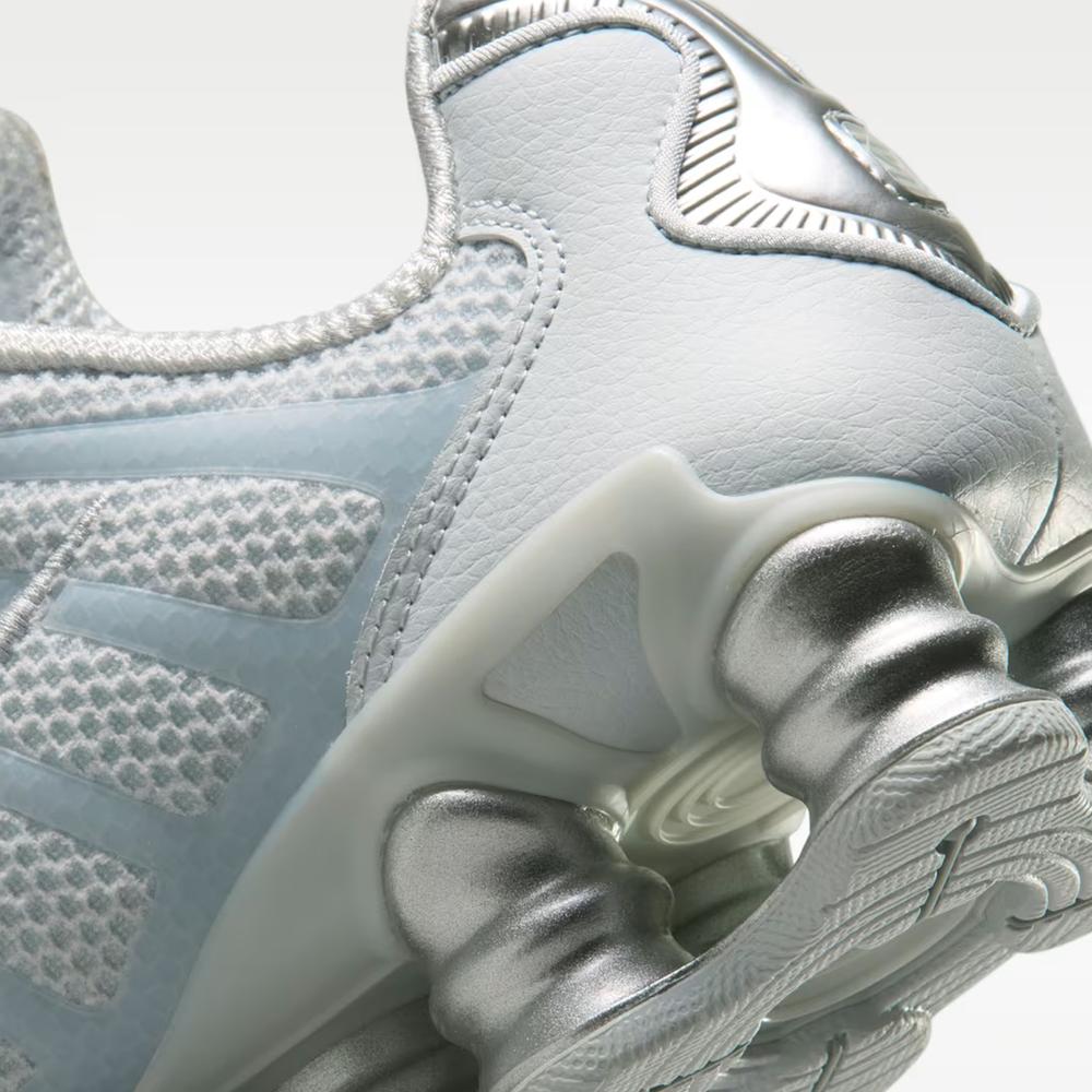 Dámské boty Nike Shox TL IH2559-002 - šedivé