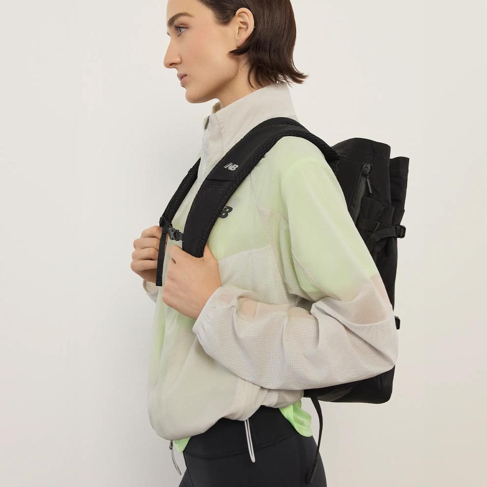 Dámská bunda New Balance WJ61J326GYM - šedivé