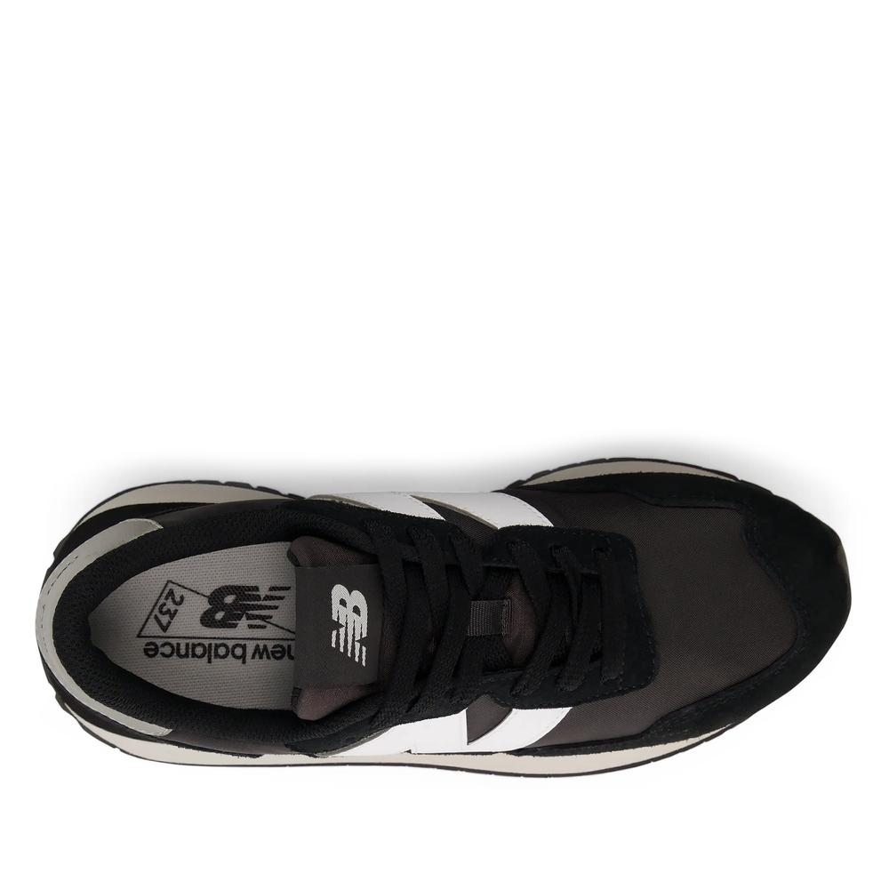 Dámské boty New Balance W23731P - černé