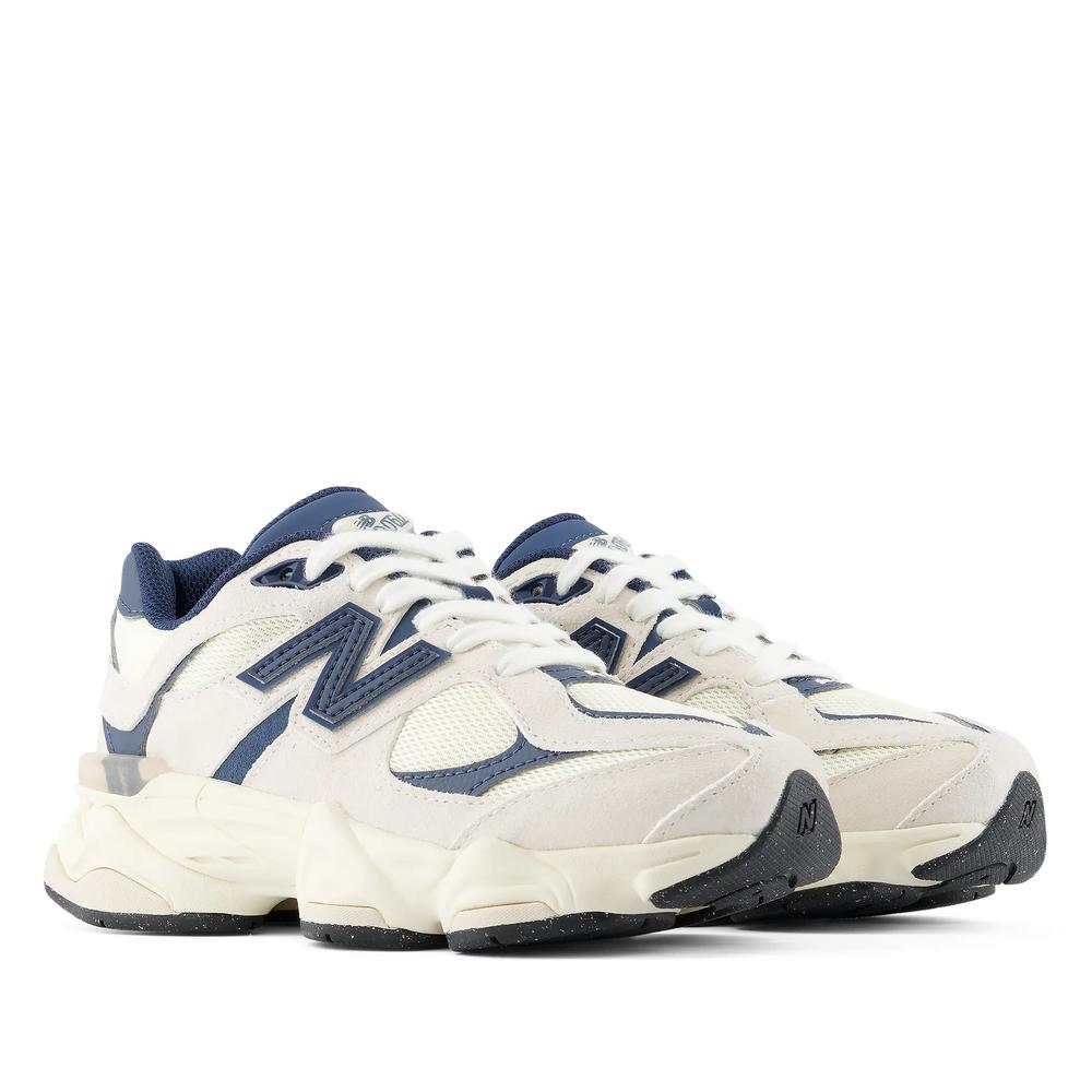 Dětské boty New Balance G90602JM - béžové