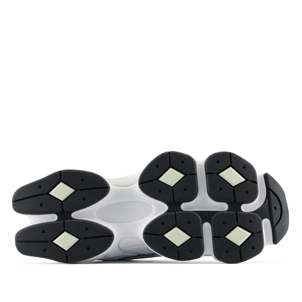 Unisex boty New Balance U90603B6 - bílé