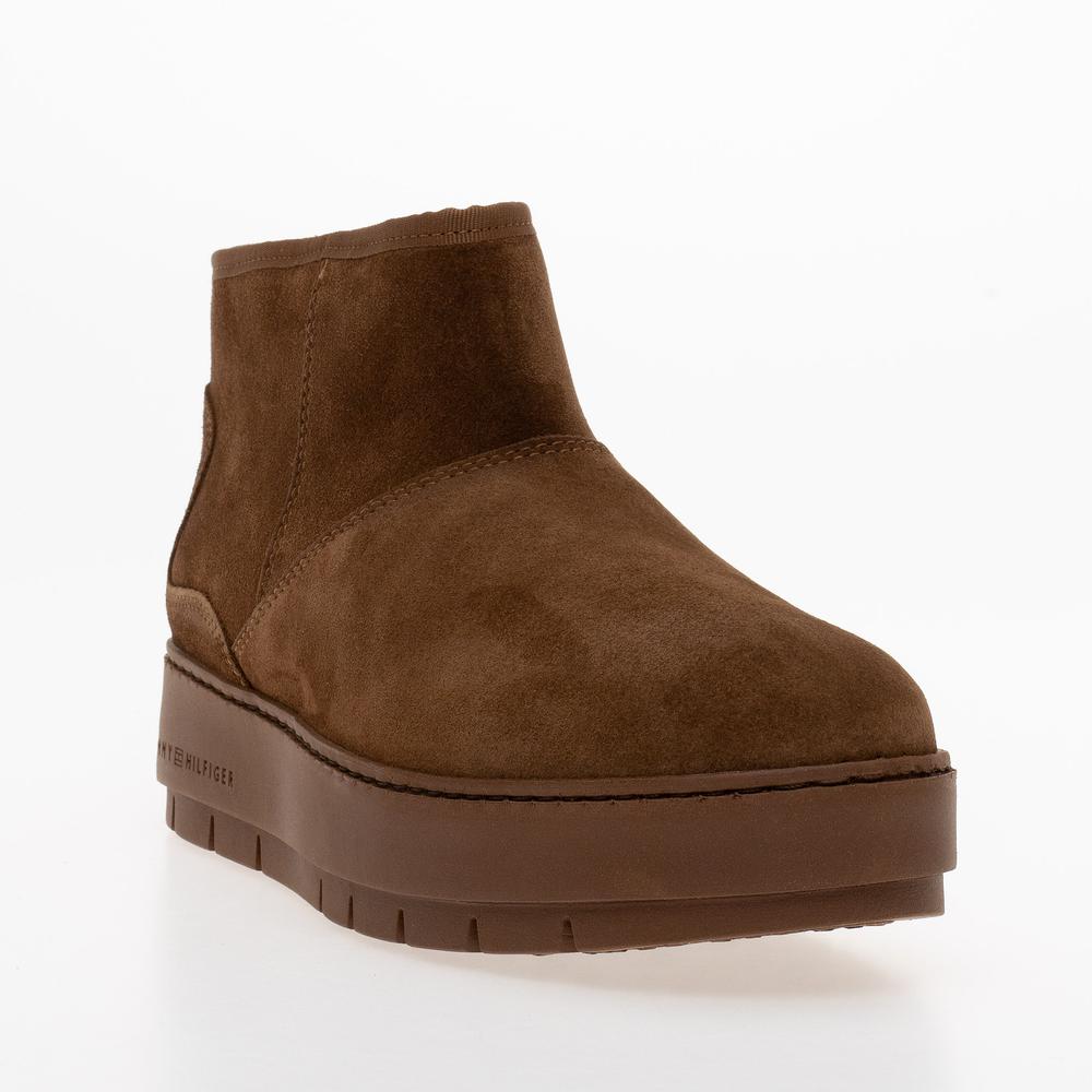 Boty Tommy Hilfiger Cool Suede Snowboot FW0FW07662-GTU  - hnědé