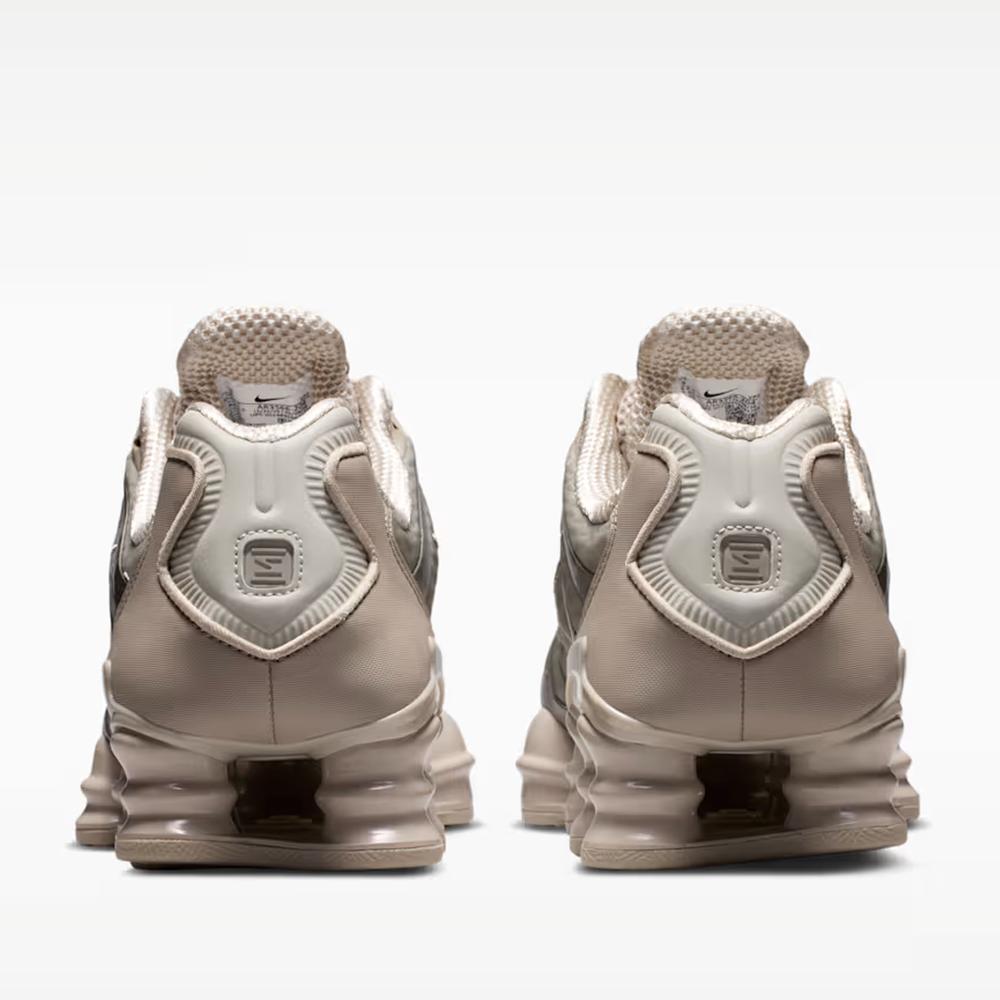 Dámské boty Nike Shox TL AR3566-204 - béžové
