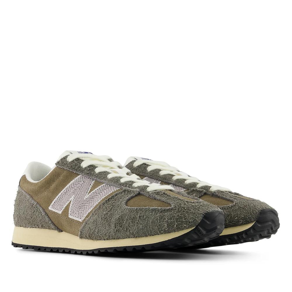 Unisex boty New Balance U4717CF - hnědé