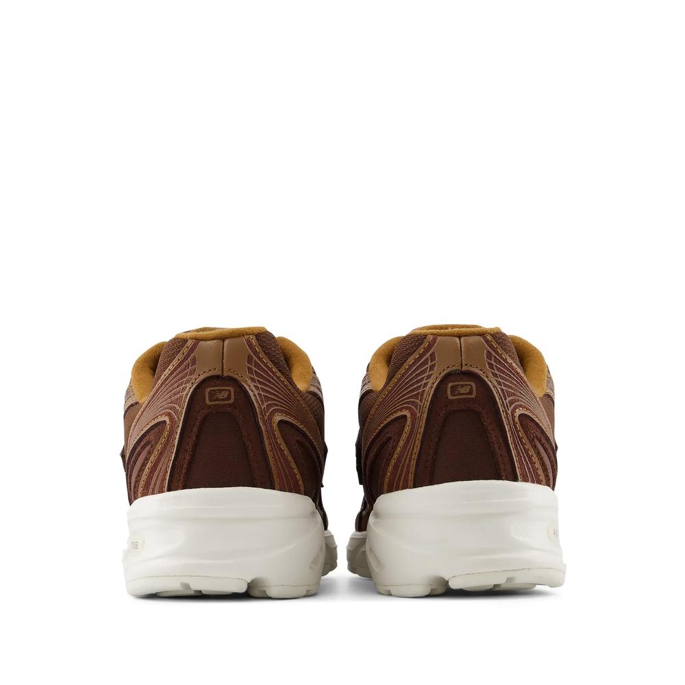 Unisex boty New Balance U7407IK - hnědé