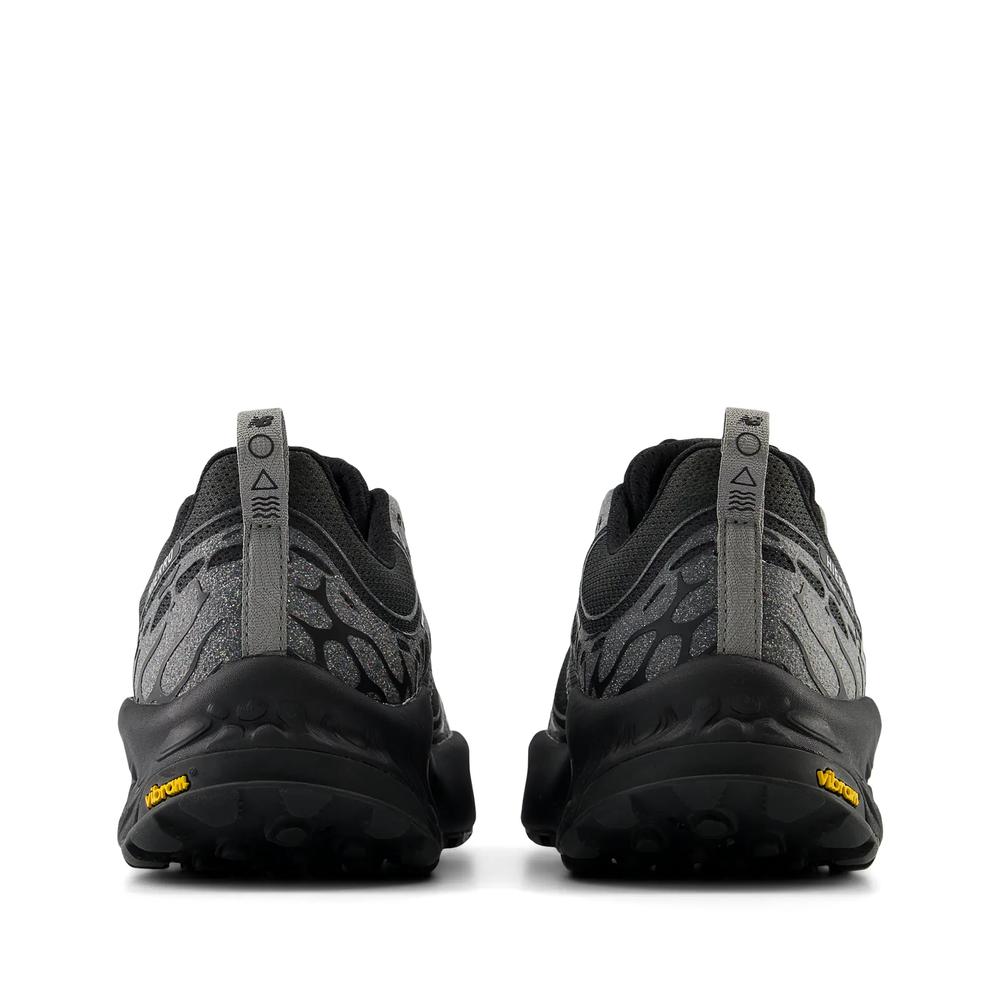 Pánské boty New Balance Fresh Foam X Hierro v8 MTHIERK8 - černé