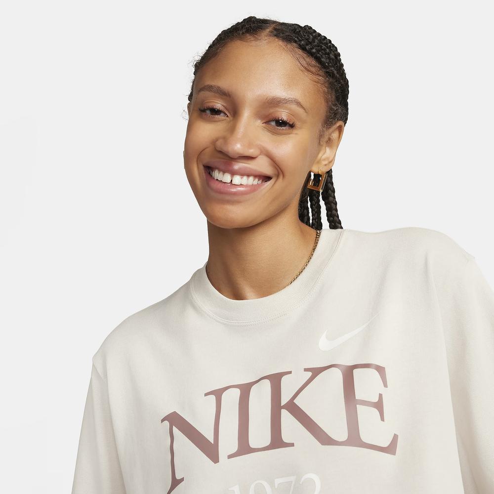 Tričko Nike Sportswear Classic Boxy FQ6600-104 - béžové