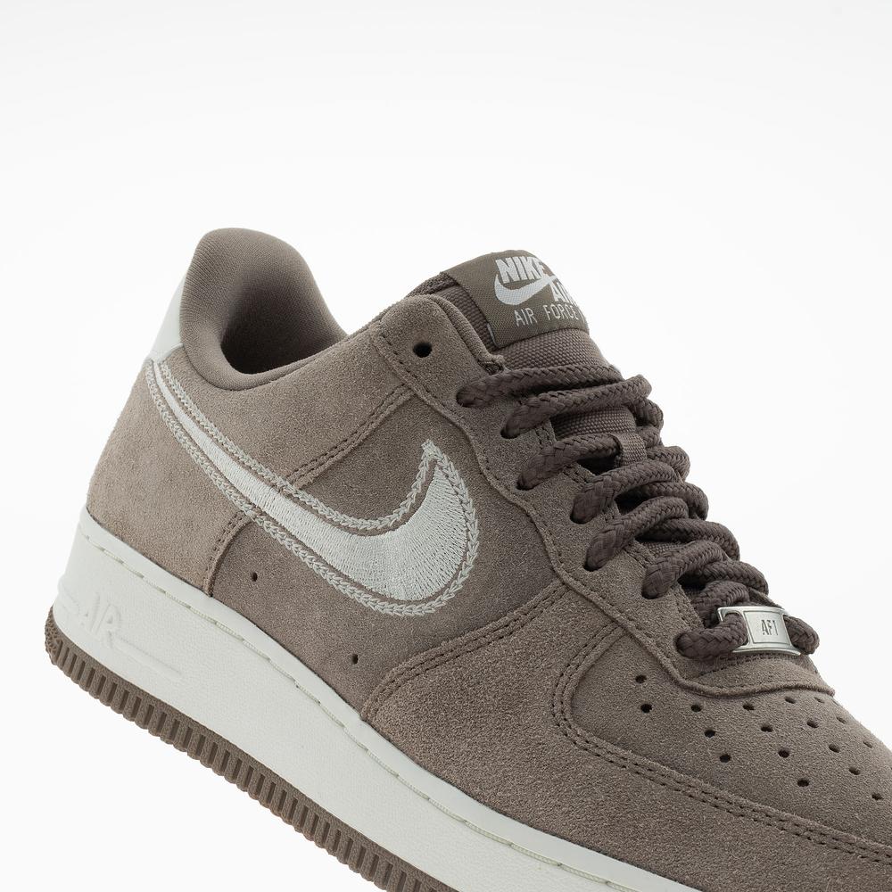 Boty pánské Nike Air Force 1 '07 HJ4465-200 - hnědé