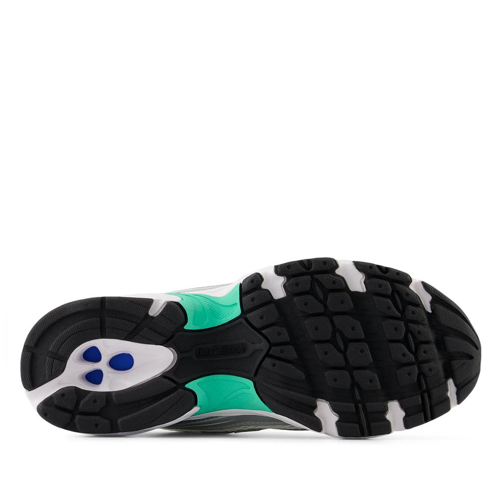 Dětské boty New Balance G7402H8 - bílé