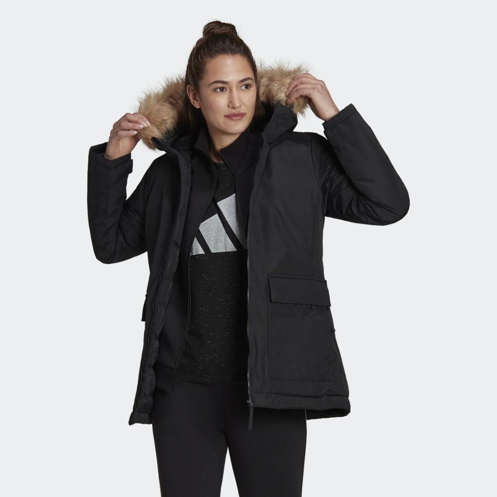 Bunda adidas Utilitas Hooded Hooded Parka GT1707 - černé