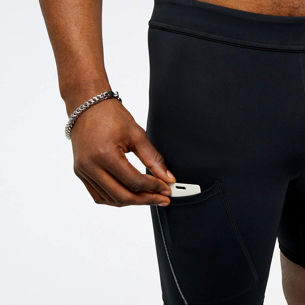 Krátké kalhoty New Balance MS31245BK - černé