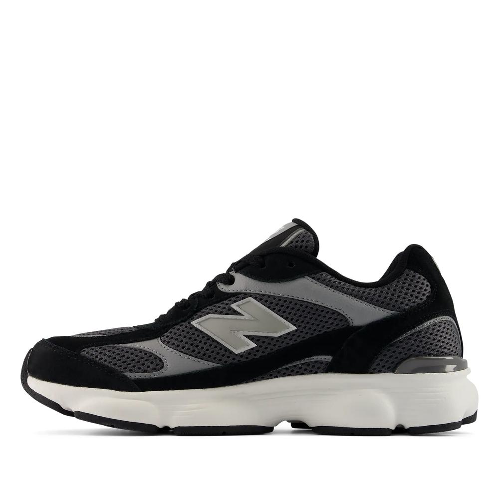 Pánské boty New Balance M603107 - černé