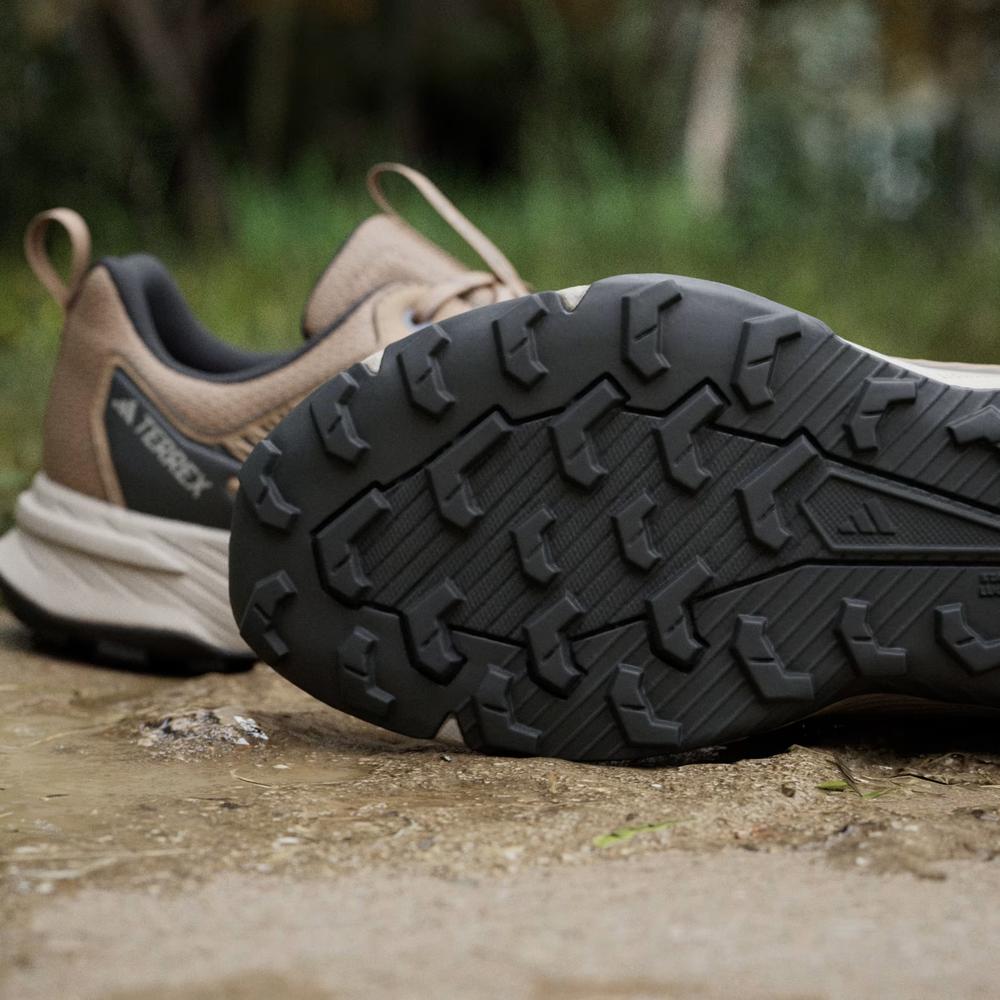 Boty pánské adidas Terrex Tracefinder 2 Climaproof JR7771 - hnědé