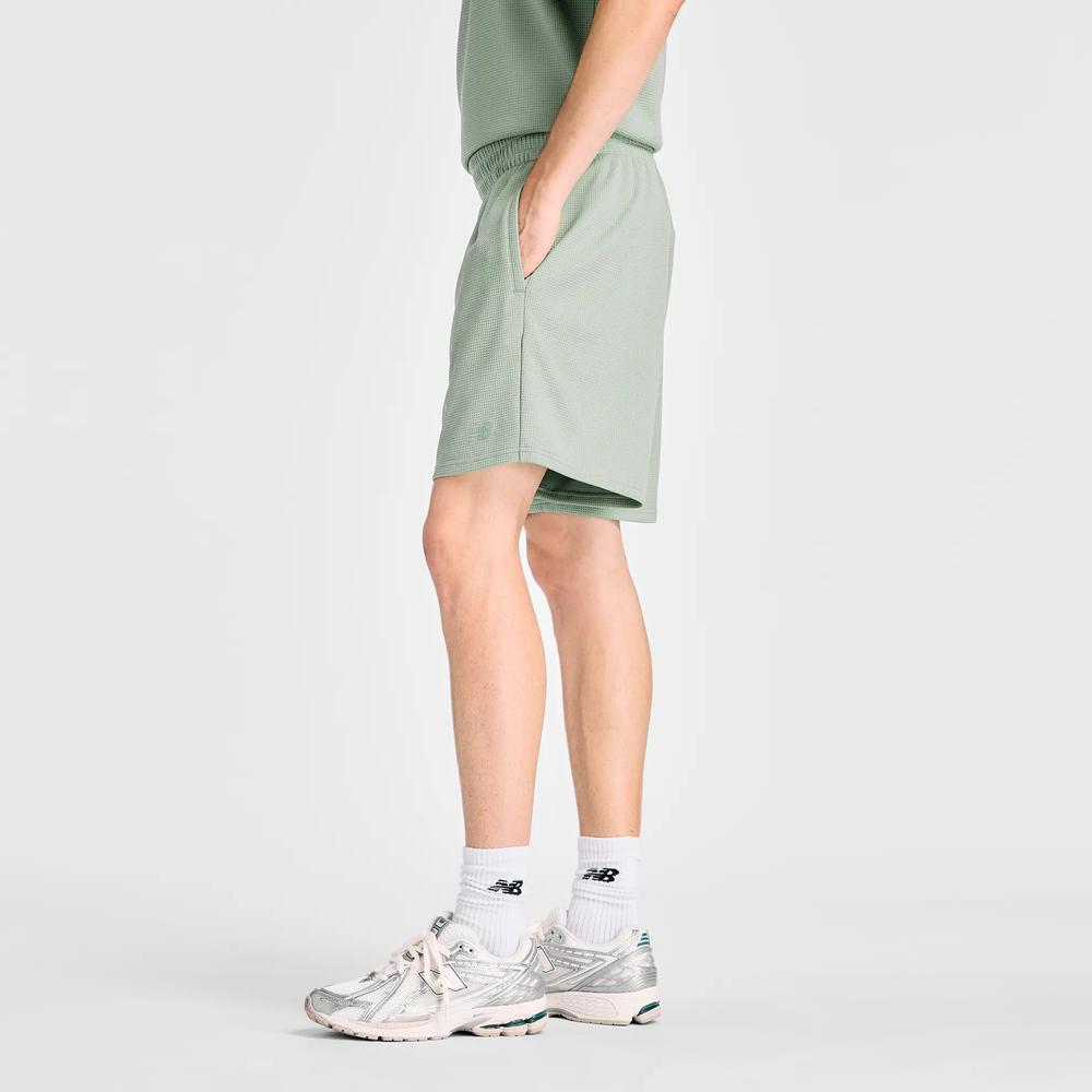 Pánské šortky New Balance MB61V17CAAR - zelené