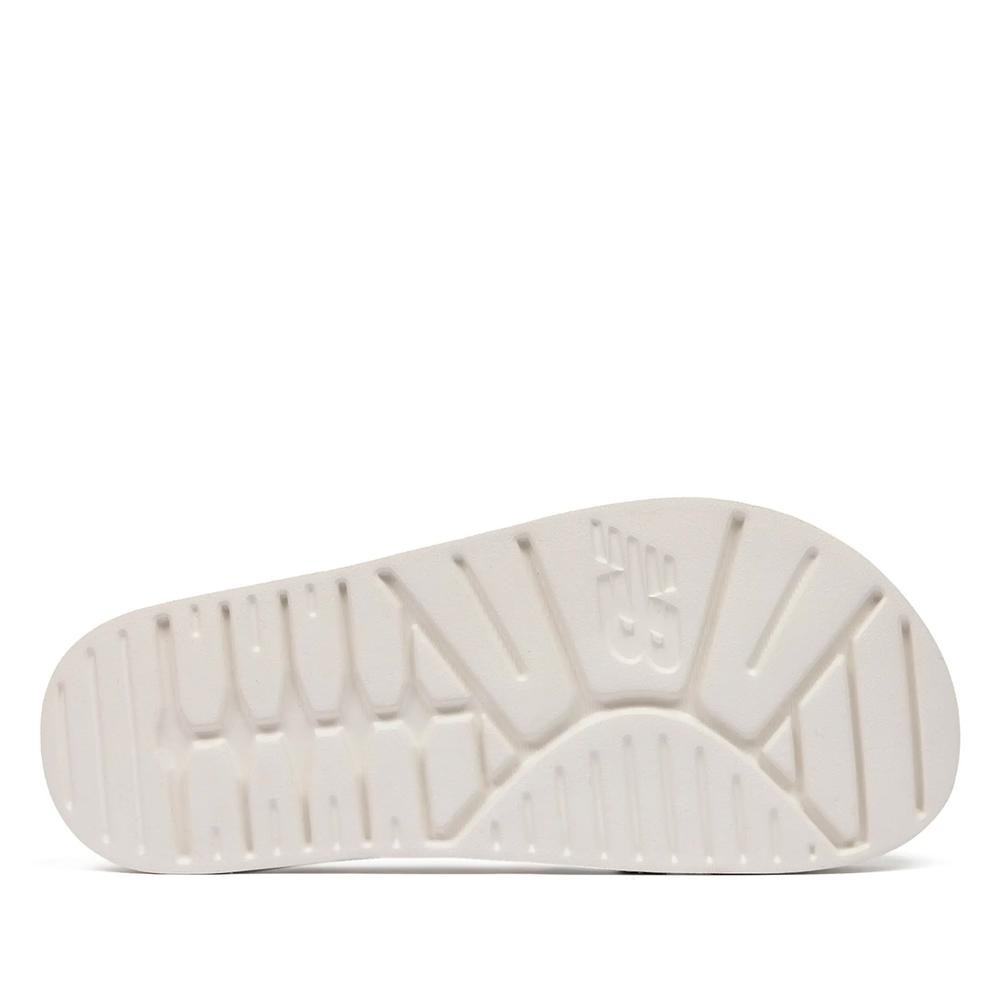 Pantofle New Balance SWF200C3 - béžové