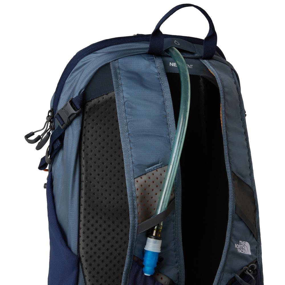 Ruksak The North Face Trail Lite Speed 20L 0A87C9NOW1 - tmavě modrě
