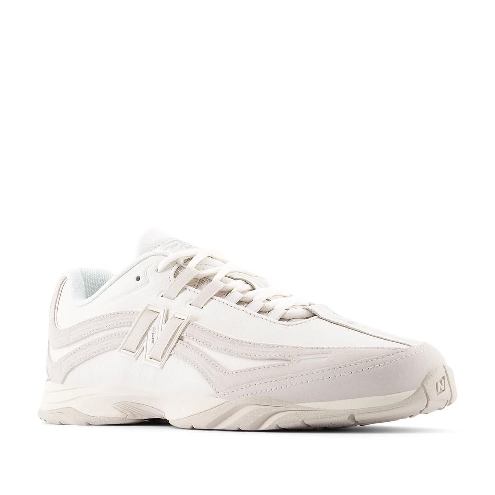 Unisex boty New Balance URC569DQ - bílé