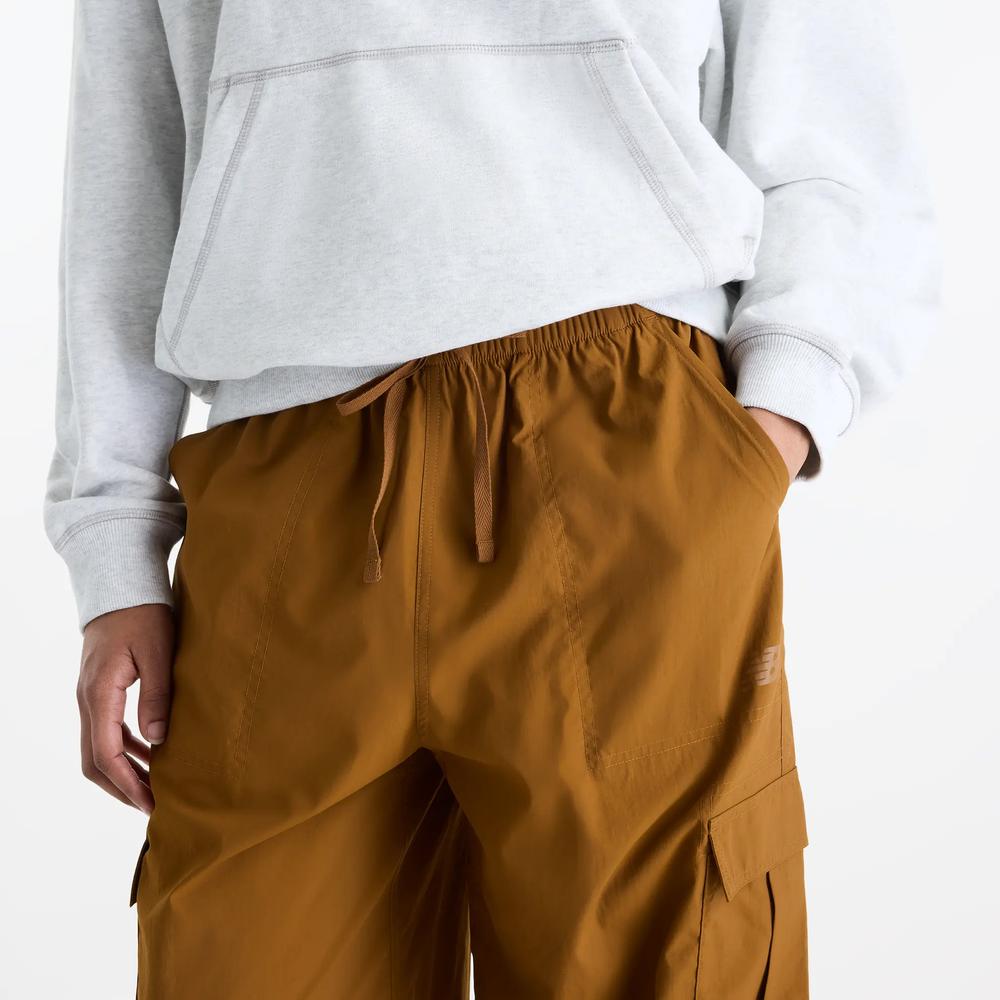 Dámská kalhoty New Balance Cargo WP53504BFT - hnědé