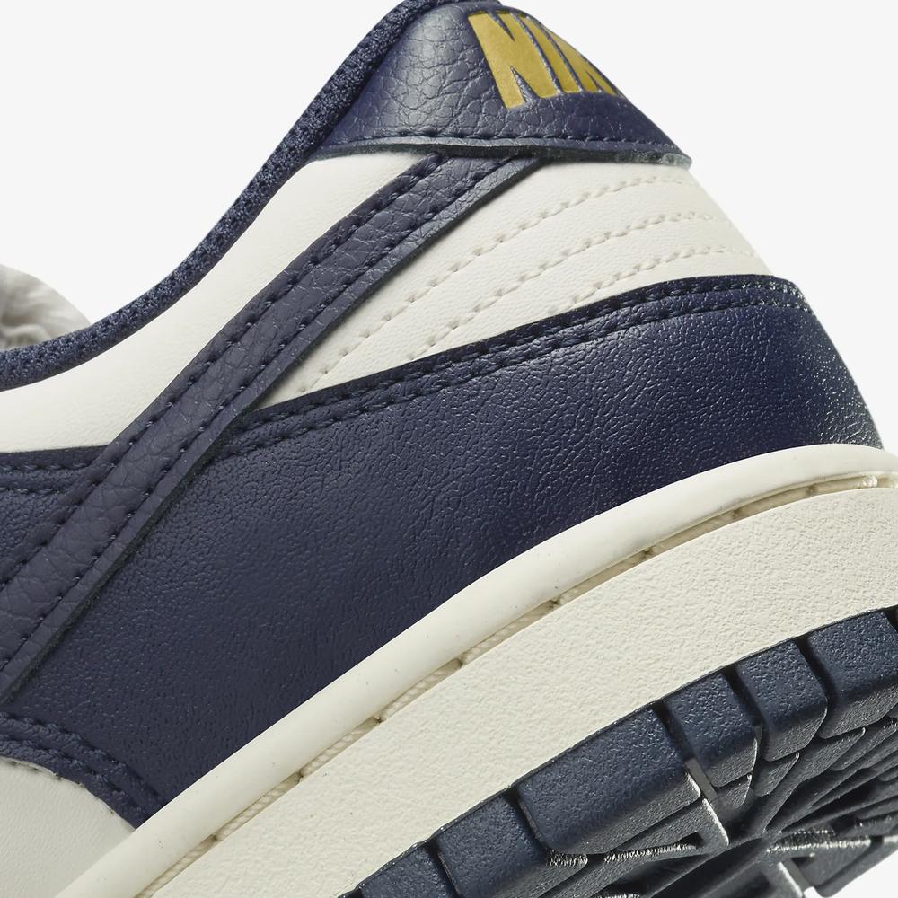 Boty Nike Dunk Low Next Nature FZ6770-001 - tmavě modrě