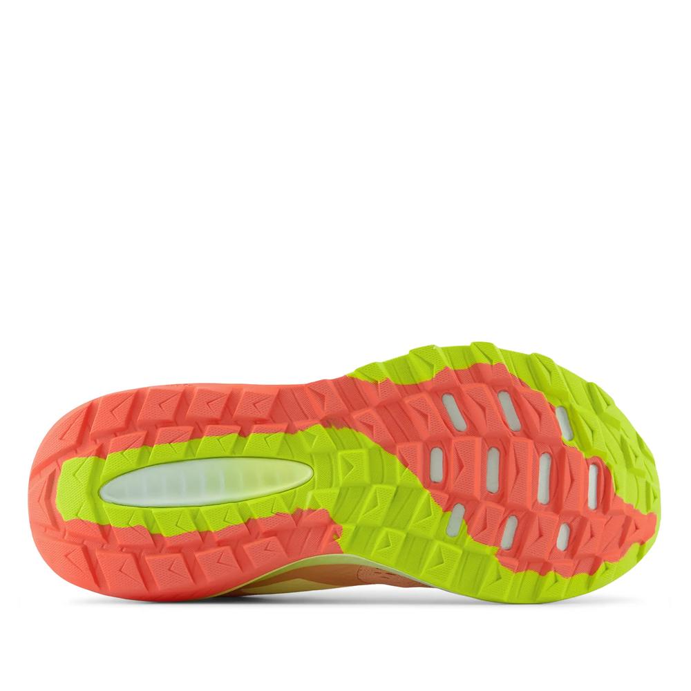 Dámské boty New Balance DynaSoft Nitrel v5 WTNTRRP5 - růžové