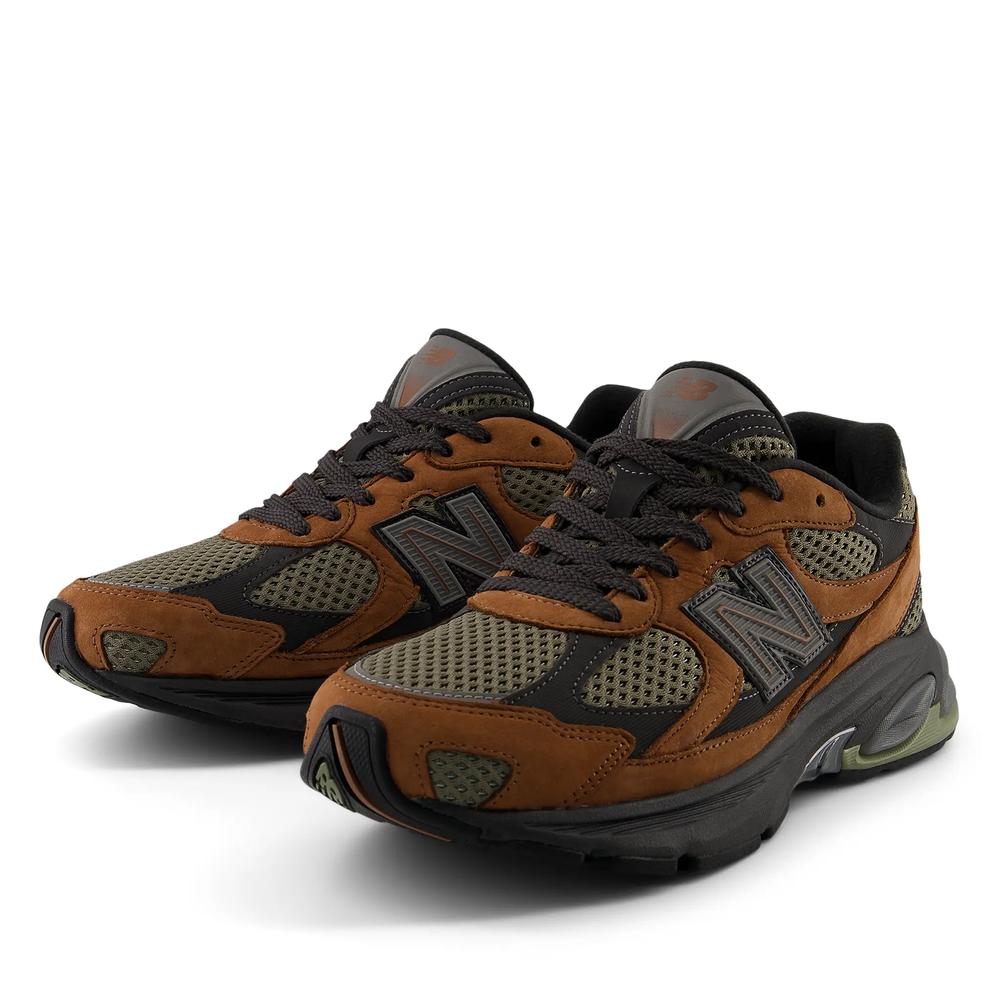 Unisex boty New Balance U2010ANV - hnědé