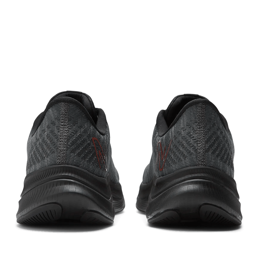Boty New Balance FuelCell Propel v4 WFCPRGA4 - černé