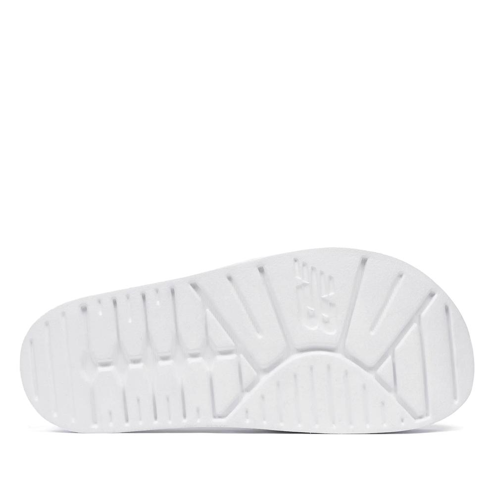 Žabky New Balance SWM200J3  - bílé
