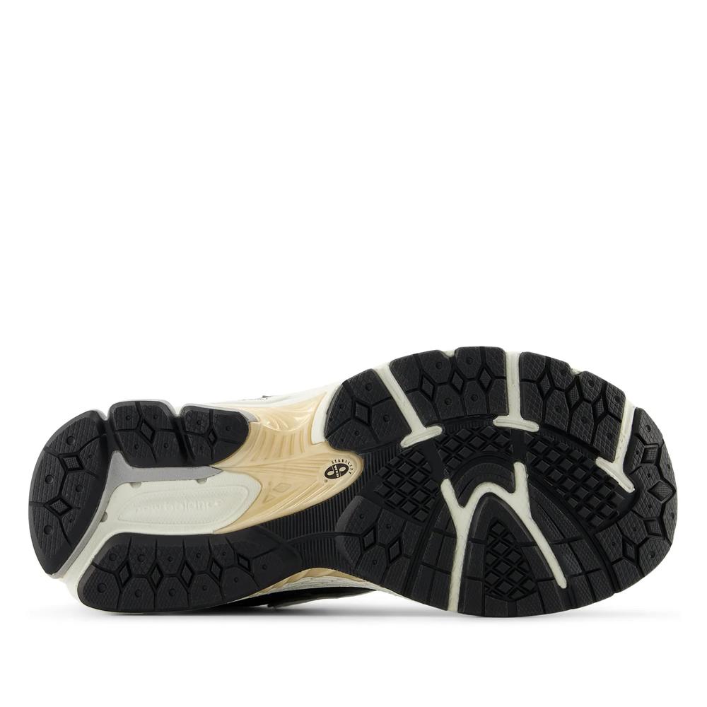 Boty New Balance GC2002PO - černé