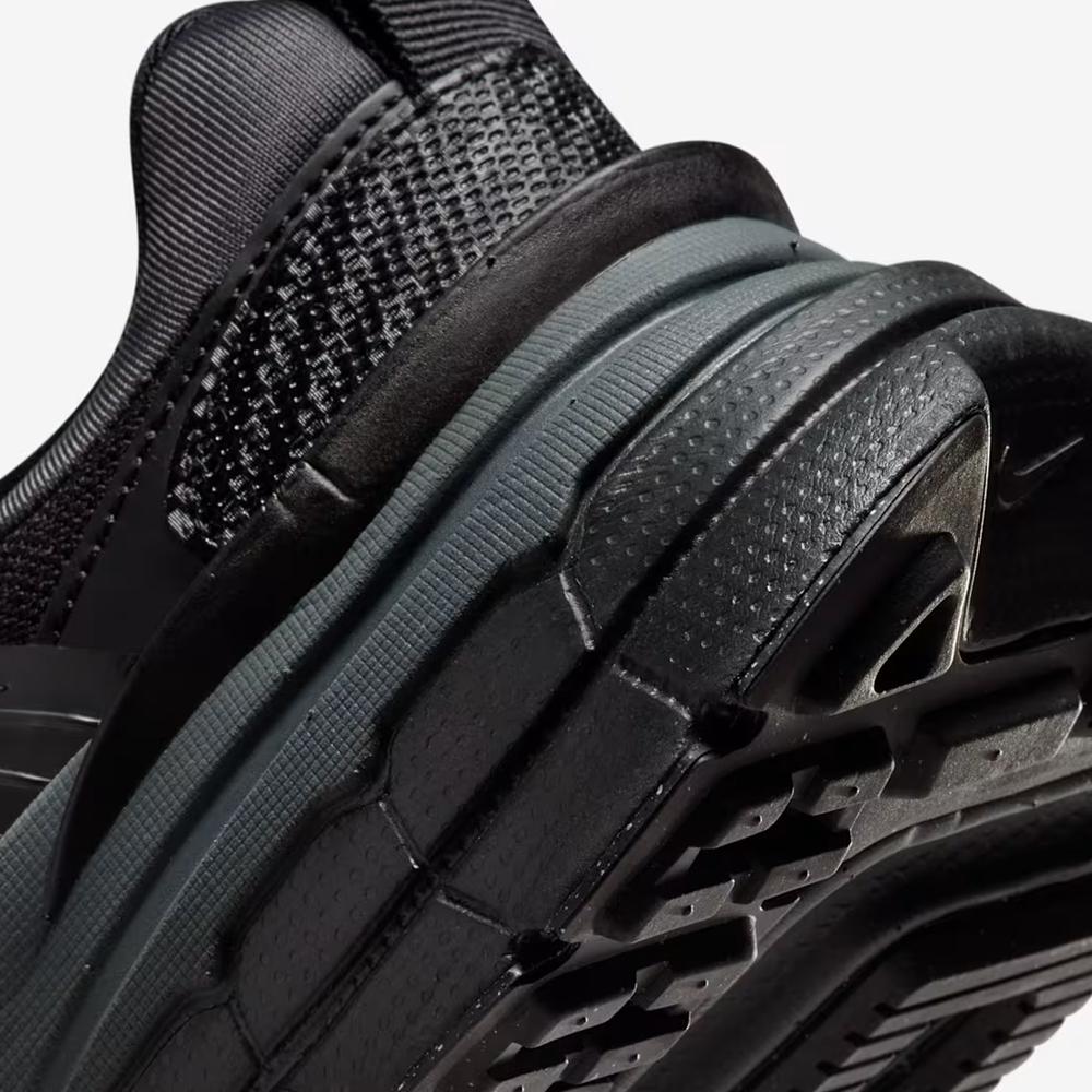 Unisex  boty Nike V2K Run FD0736-001 - černé