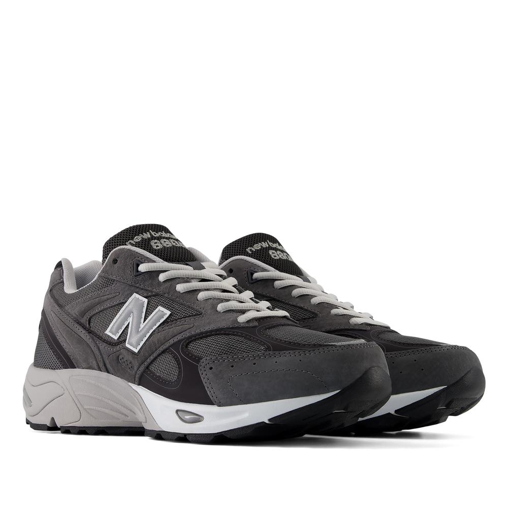 Unisex boty New Balance U880R3TR - šedivé