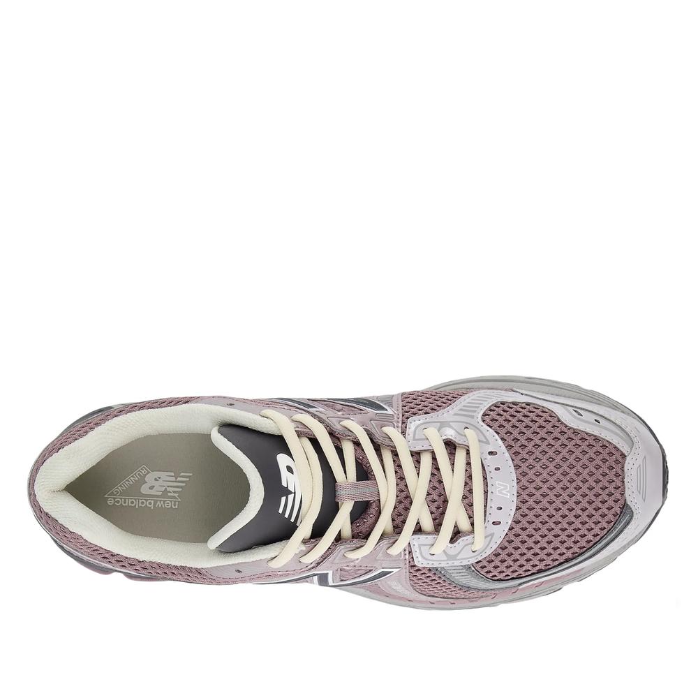 Boty New Balance  860v2 ML860BW2 - různobarevné