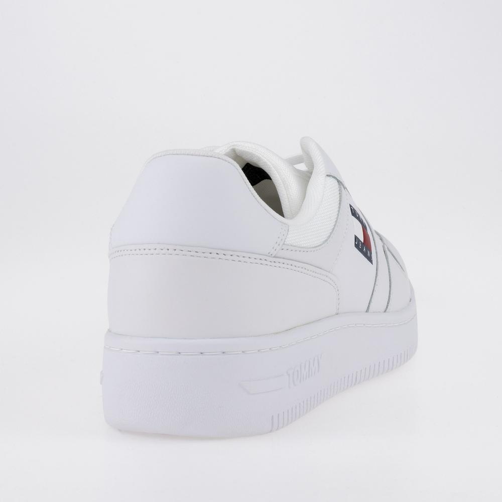 Boty Tommy Jeans Retro Basket EM0EM00955-YBR - bílé