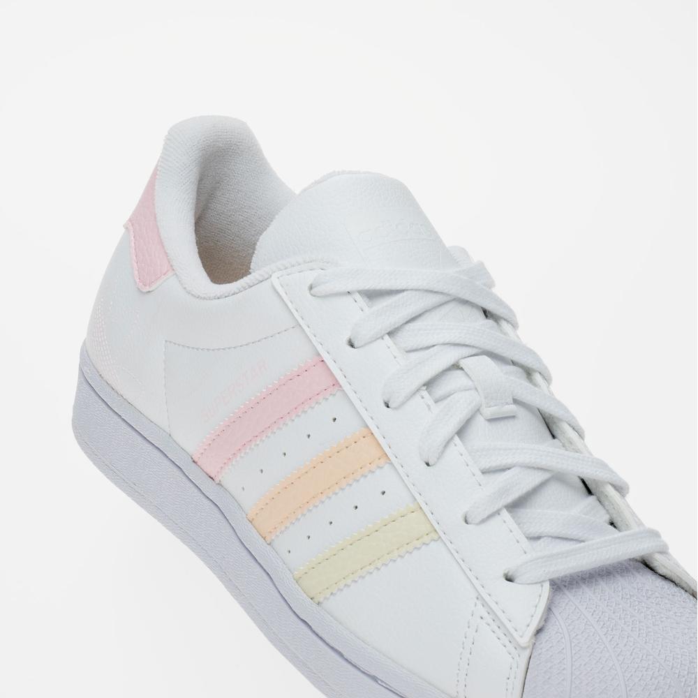 Boty adidas Originals Superstar IF3570 - bílé