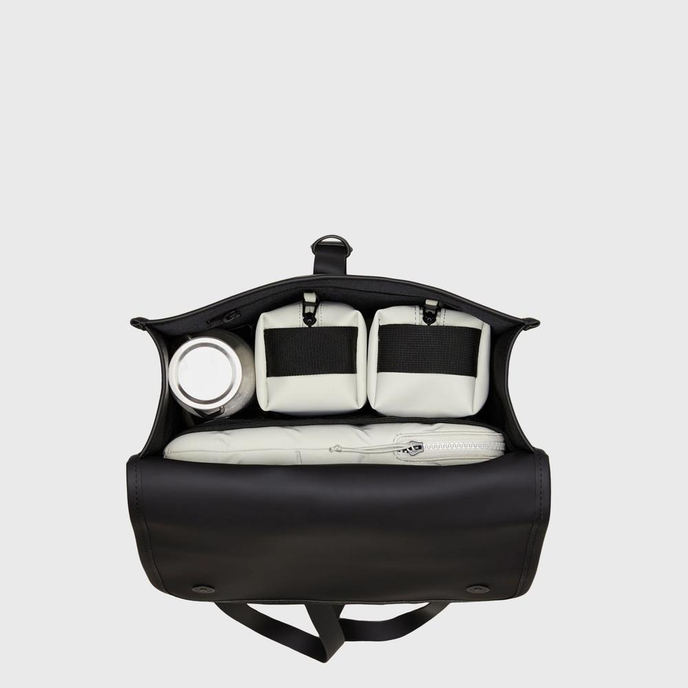 Ruksak Rains Backpack W3 13000-47 - tmavě modrě