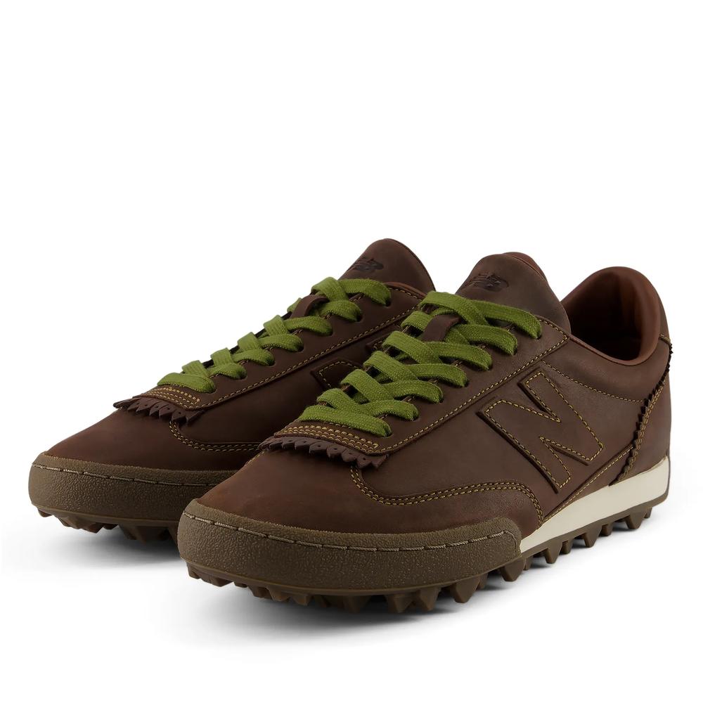 Boty pánské New Balance Gator Run UGTRS5HP - hnědé