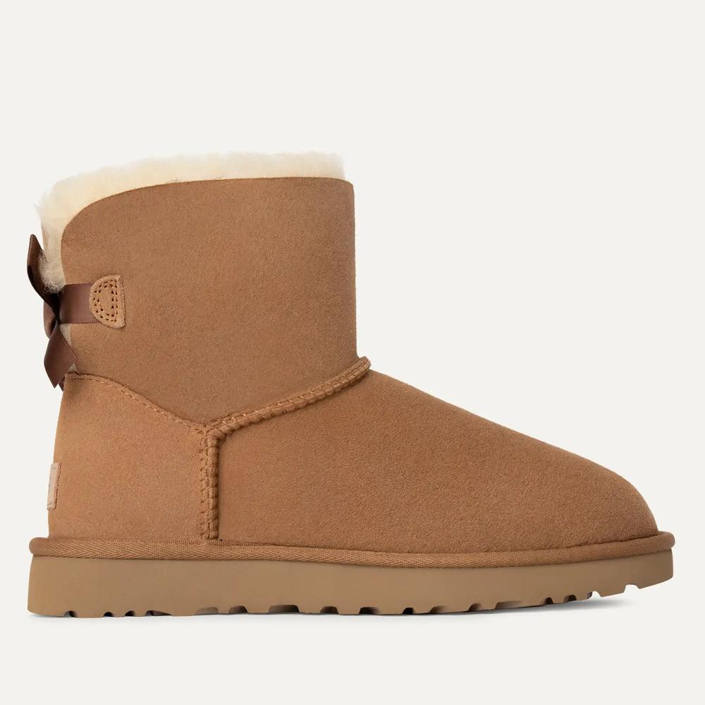 Boty dámské UGG W Mini Bailey Bow II 1016501-CHE - hnedé