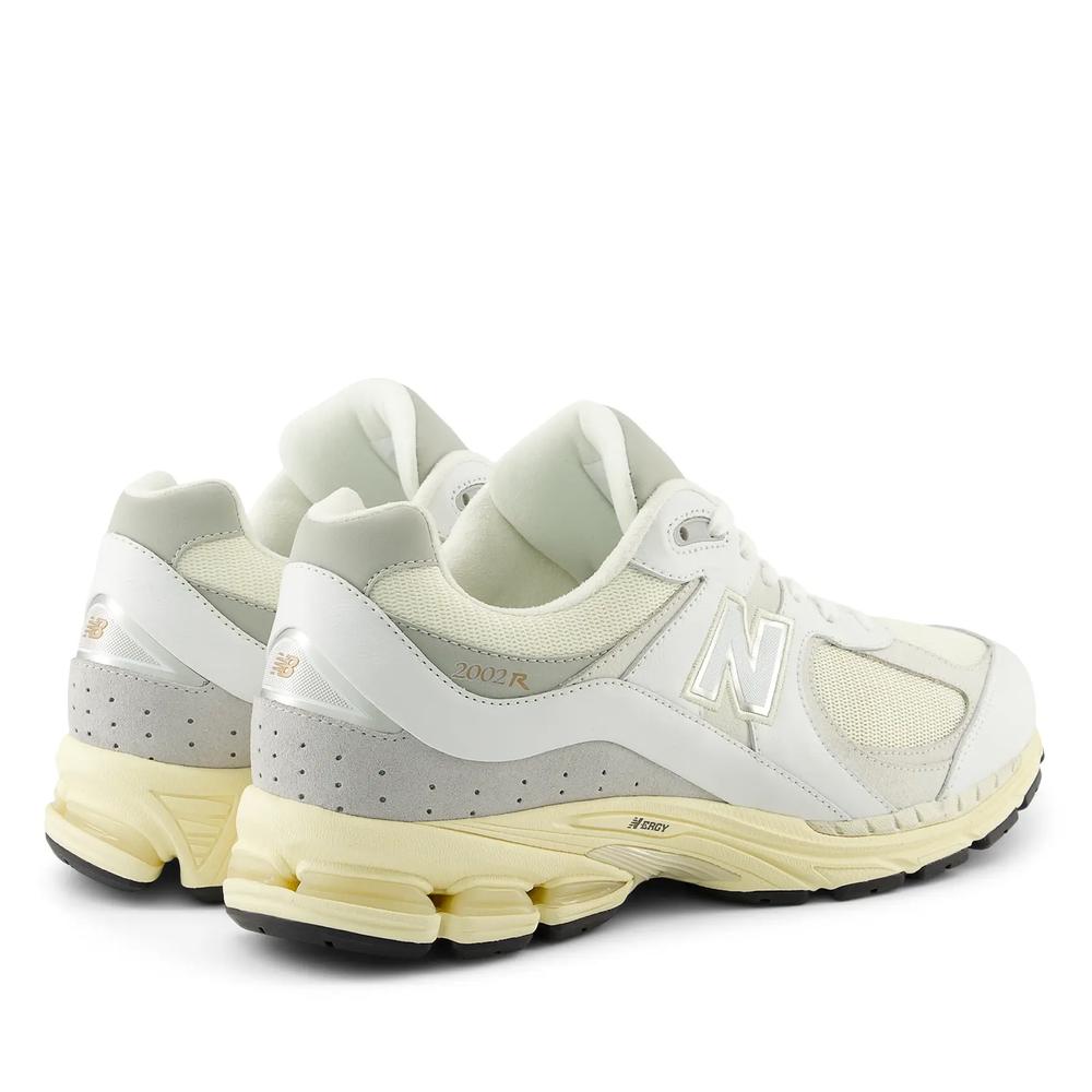 Boty New Balance M2002RIA - bílé