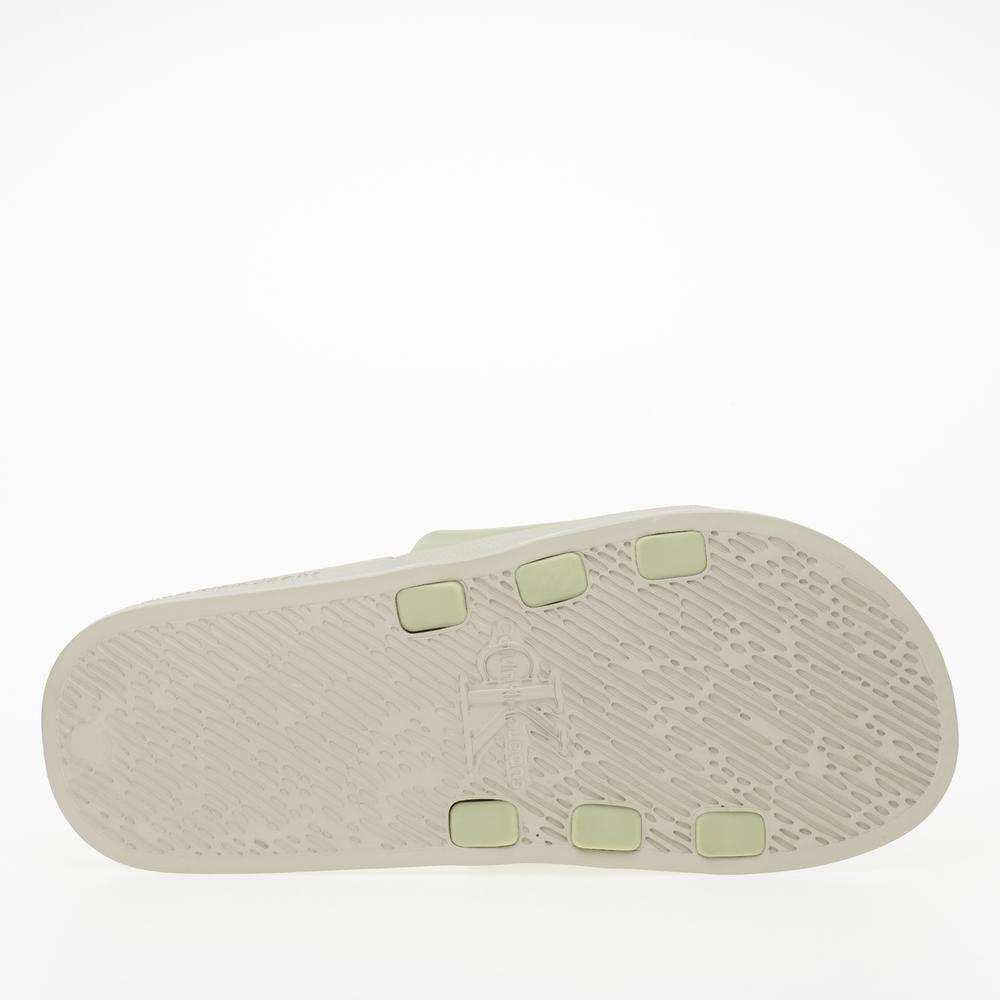 Žabky Calvin Klein Slide Monogram TPU YW0YW00585-0F4 - zelené
