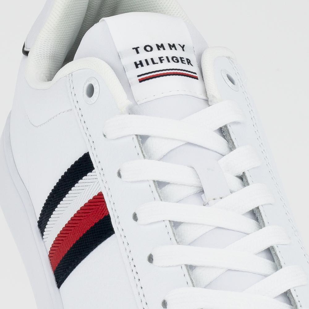 Boty Tommy Hilfiger Corporate Leather Cup Stripes FM0FM04732-YBS - bílé