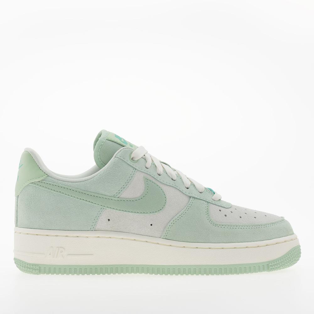 Dámské boty Nike Air Force 1 '07 SE HQ1497-099 - zelené
