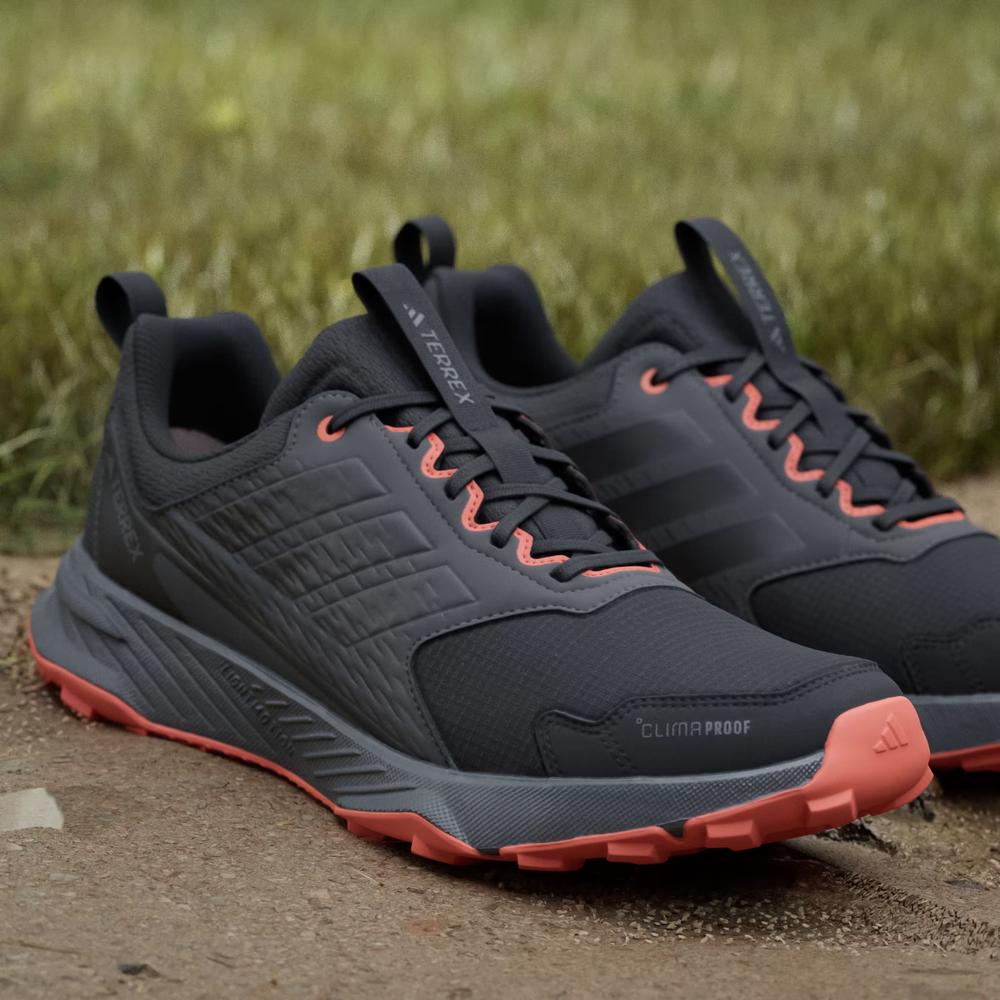 Boty pánské adidas Terrex Tracefinder 2 Climaproof JR9134 - černé
